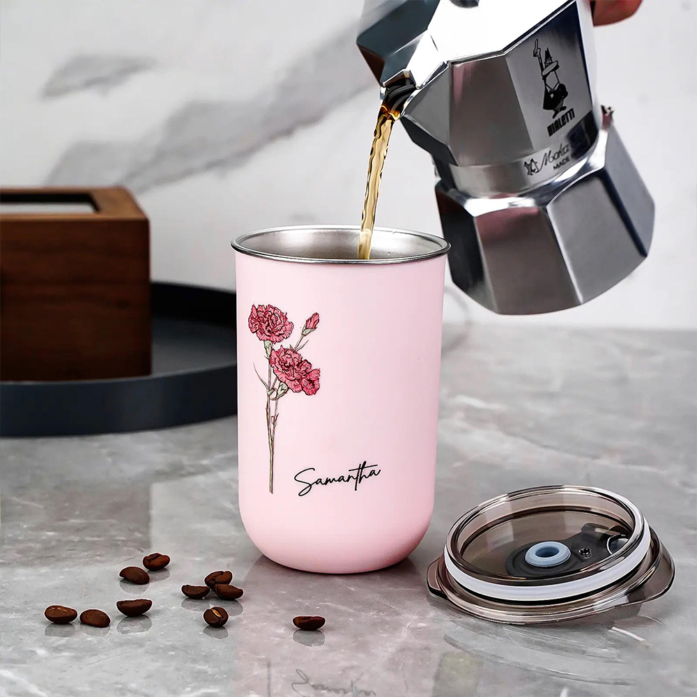 パーソナライズされた誕生花柄コーヒータンブラー、カスタムネー - Coffee Equipment Names のレビューと価格